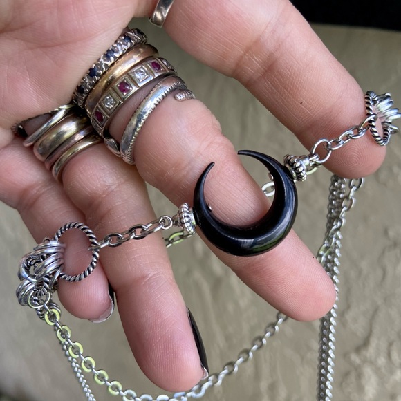 Handmade maille choker & Black crecent moon lunula horns charm goth necklace - Picture 5 of 15